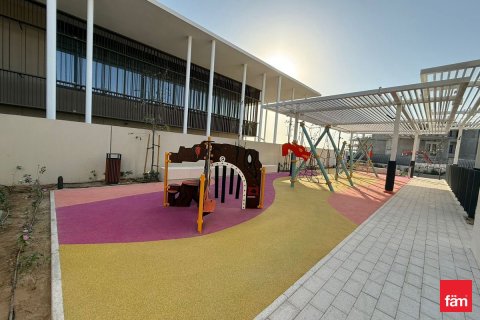 Снять в аренду таунхаус в Дубае: 3 спальни, 358.3м², № 100270 - фото 5