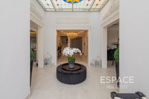 Villa in Meadows 1, Meadows, Dubai 4 bedrooms, 332 sq.m. № 61816 - photo 5