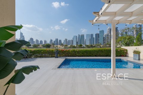 Villa in Meadows 1, Meadows, Dubai 4 bedrooms, 332 sq.m. № 61816 - photo 19