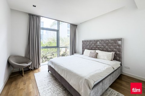 Apartamento en Al Wasl, Dubai, 3 dormitorios, 203.5 m², № 14013 - foto 13