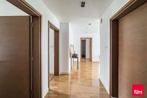 Apartamento en Al Wasl, Dubai, 3 dormitorios, 203.5 m², № 14013 - foto 18