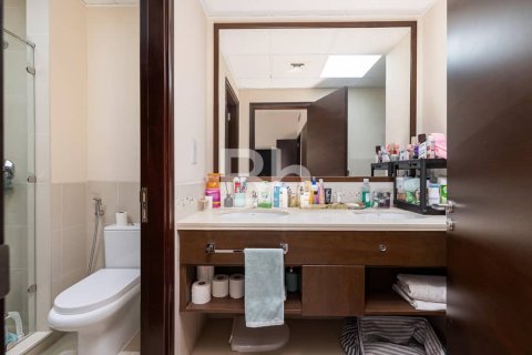 Villa en Reem, Dubai, 3 dormitorios, 299 m², № 23366 - foto 7