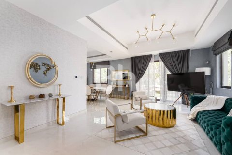 Villa en Reem, Dubai, 3 dormitorios, 299 m², № 23366 - foto 14