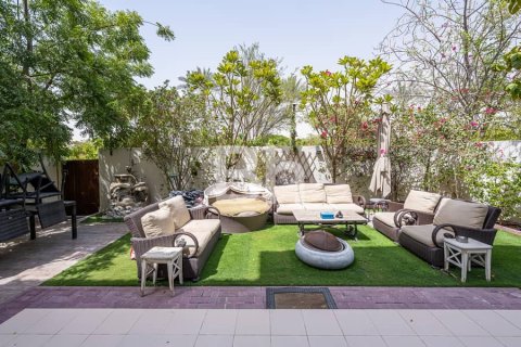 Villa en Reem, Dubai, 3 dormitorios, 299 m², № 23366 - foto 6
