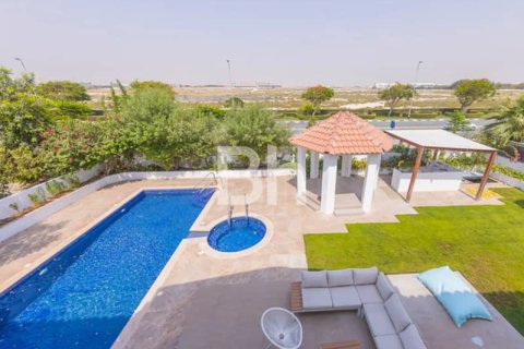 Villa en Green Community, Dubai, 5 dormitorios, 886 m², № 23365 - foto 10