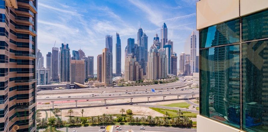 Квартира в Джумейра Лейк Тауэрс, Дубай, 2 спальни, 184м², № 60661