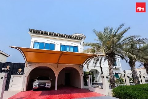 Villa in Dubai 8 bedrooms, 1333.3 sq.m. № 60633 - photo 1