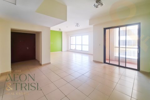 Купить квартиру в Rimal, Джумейра Бич Резиденс, Дубай: 3 спальни, 182м², № 60659 - фото 1