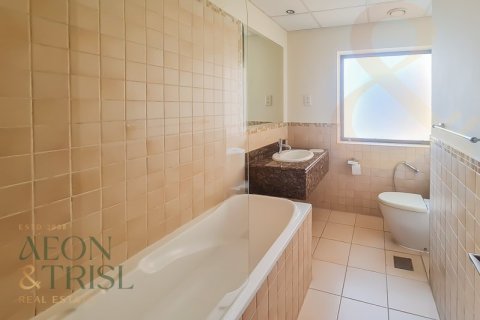 Купить квартиру в Rimal, Джумейра Бич Резиденс, Дубай: 3 спальни, 182м², № 60659 - фото 4