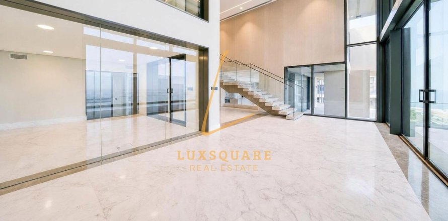 Apartamento en Palm Jumeirah, Dubai, 4 dormitorios, 599 m², № 141558