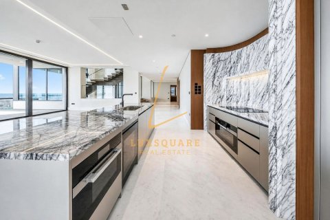Apartamento en Palm Jumeirah, Dubai, 4 dormitorios, 599 m², № 141558 - foto 5
