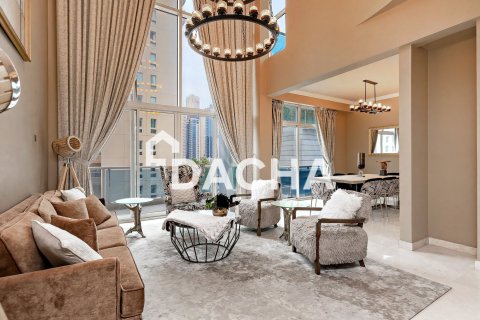 Apartment in Dubai Marina, Dubai 3 bedrooms, 225 sq.m. № 110422
