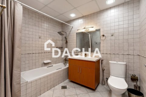 Apartment in Dubai Marina, Dubai 3 bedrooms, 225 sq.m. № 110422 - photo 20