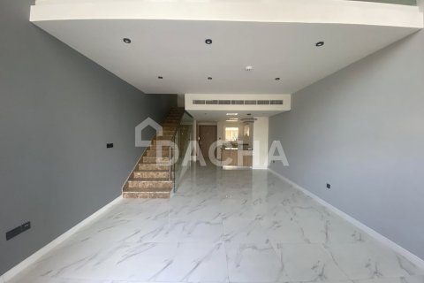 Townhouse in Dubai Land, Dubai 2 bedrooms, 125 sq.m. № 110419 - photo 20