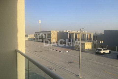 Townhouse in Dubai Land, Dubai 2 bedrooms, 125 sq.m. № 110419 - photo 11