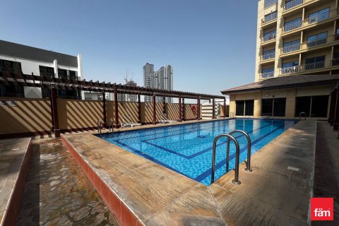 Apartment in Dubai 2 bedrooms, 149.5 sq.m. № 48973 - photo 1