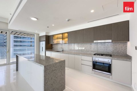 Apartment in Dubai Harbour, Dubai 2 bedrooms, 160 sq.m. № 40884 - photo 6