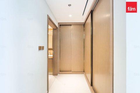 Apartment in Dubai Harbour, Dubai 2 bedrooms, 160 sq.m. № 40884 - photo 19