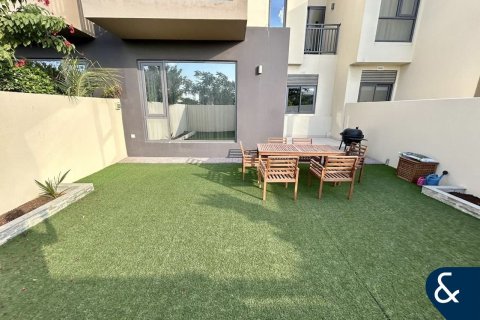Вилла в Maple at Dubai Hills Estate, Дубай Хилс Эстейт, Дубай, 3 спальни, 207м², № 98963