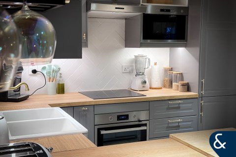 Apartamento en AL ALKA APARTMENTS en Greens, Dubai, 2 dormitorios, 94 m², № 98982 - foto 2