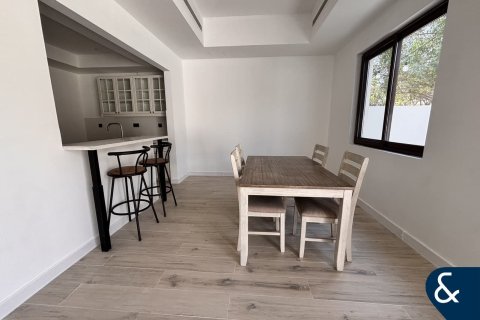 Villa in Mira, Reem, Dubai 3 bedrooms, 237 sq.m. № 98964 - photo 4