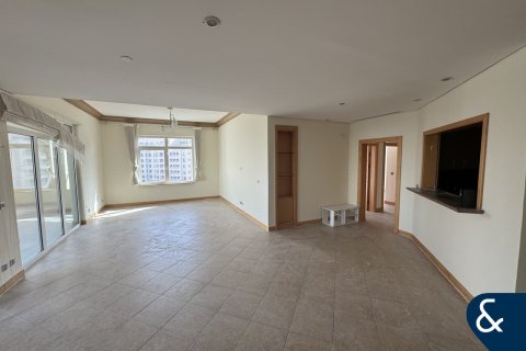 Apartment in Palm Jumeirah, Dubai 3 bedrooms, 201 sq.m. № 98965 - photo 16