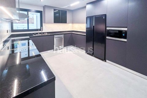 Villa à Umm Suqeim, Dubai, 4 chambres, 372 m², № 44621 - photo 6