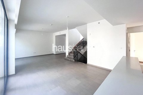 Townhouse in Dubai Hills Estate, Dubai 3 bedrooms, 253 sq.m. № 44623 - photo 2