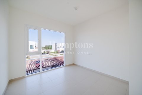 Снять в аренду квартиру в Dubai South (Dubai World Central), Дубай: 2 спальни, 107.52035802м², № 135060 - фото 20
