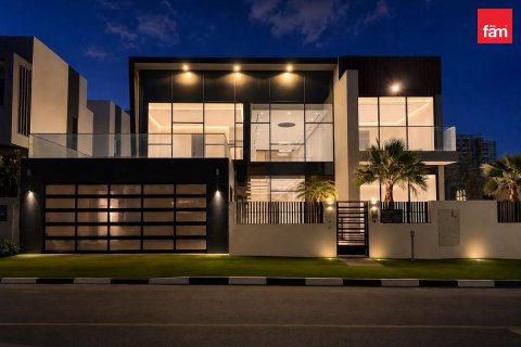 Villa in Al Furjan, Dubai 5 bedrooms, 600 sq.m. № 135078 - photo 10