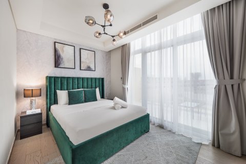 Купить таунхаус в Дубае: 3 спальни, 192.54м², № 130159 - фото 8