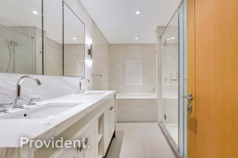Apartment in Downtown Dubai (Downtown Burj Dubai), Dubai 4 bedrooms № 1521 - photo 7