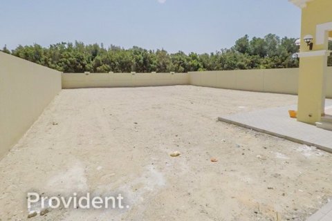 Villa en Jumeirah Park, Dubai, 4 dormitorios, № 1520 - foto 10