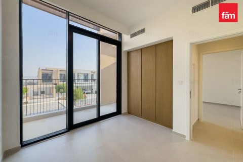 Villa in Dubai 4 bedrooms, 372.8 sq.m. № 55746 - photo 6