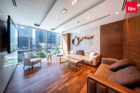 Oficina en Business Bay, Dubai, 181.3 m², № 55751 - foto 1