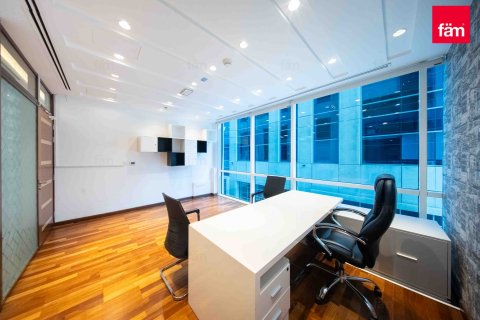 Oficina en Business Bay, Dubai, 181.3 m², № 55751 - foto 2