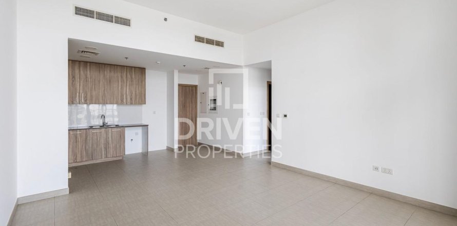 Apartment in Town Square, Dubai 3 bedrooms, 141 sq.m. № 87023