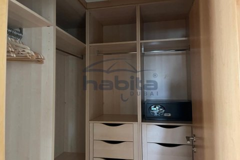 Снять в аренду квартиру в Shoreline Apartments, Пальма Джумейра, Дубай: 2 спальни, 191.8м², № 7669 - фото 10