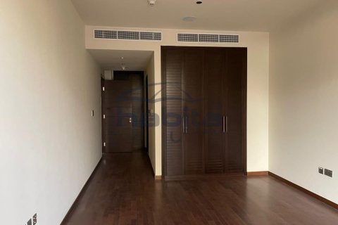 Снять в аренду квартиру в Tiara Residences, Пальма Джумейра, Дубай: 1 спальня, 177.2м², № 7665 - фото 9