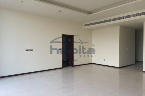 Снять в аренду квартиру в Tiara Residences, Пальма Джумейра, Дубай: 1 спальня, 177.2м², № 7665 - фото 5
