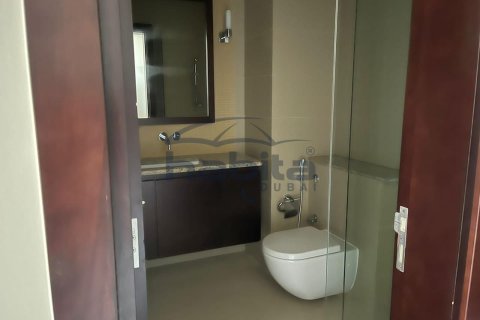 Снять в аренду квартиру в Tiara Residences, Пальма Джумейра, Дубай: 1 спальня, 177.2м², № 7665 - фото 11