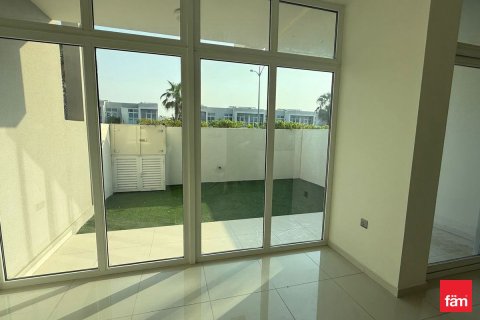 Townhouse in Dubai 3 bedrooms, 112.2 sq.m. № 93642 - photo 18