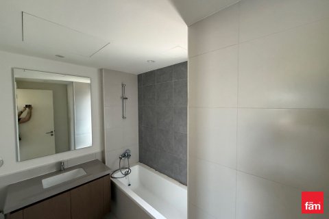 Купить квартиру в Дубае: 2 спальни, 112.4м², № 93643 - фото 10