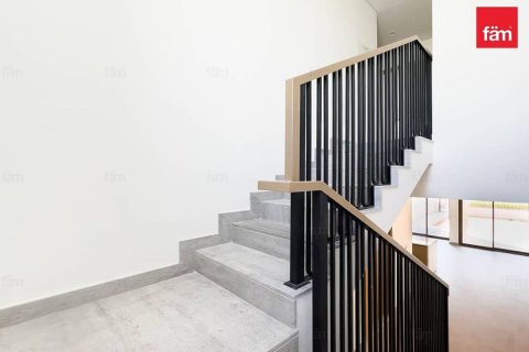 Снять в аренду виллу в Дубае: 3 спальни, 161.3м², № 71764 - фото 8