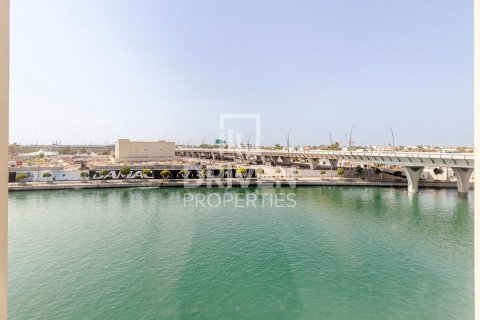Apartment in Al Wasl, Dubai 2 bedrooms, 125.98 sq.m. № 138605 - photo 3
