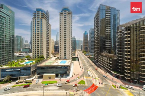 Apartamento en Dubai, 3 dormitorios, 170.8 m², № 47670 - foto 1