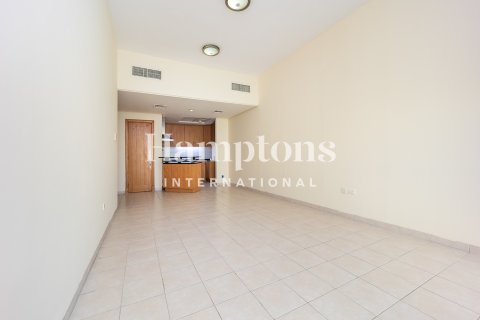 Apartamento en Discovery Gardens, Dubai, 1 dormitorio, 89.00014497 m², № 63199 - foto 9