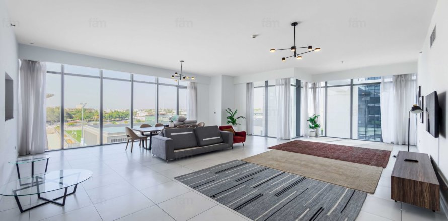 Apartment in Downtown Dubai (Downtown Burj Dubai), Dubai 3 bedrooms, 245 sq.m. № 94735