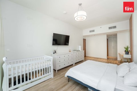 Apartment in Business Bay, Dubai 2 bedrooms, 126.2 sq.m. № 94737 - photo 13