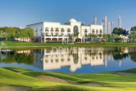 Apartment in Emirates Hills, Dubai 3 bedrooms, 177 sq.m. № 19755 - photo 10